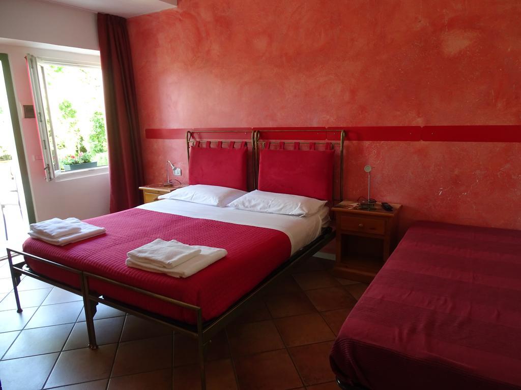 Casa Del Noce Hotel Rovereto  Eksteriør billede